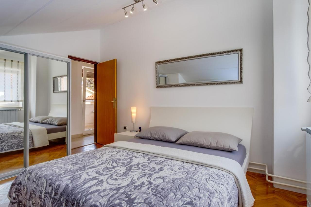 Leonida Apartment Mali Losinj Exterior photo