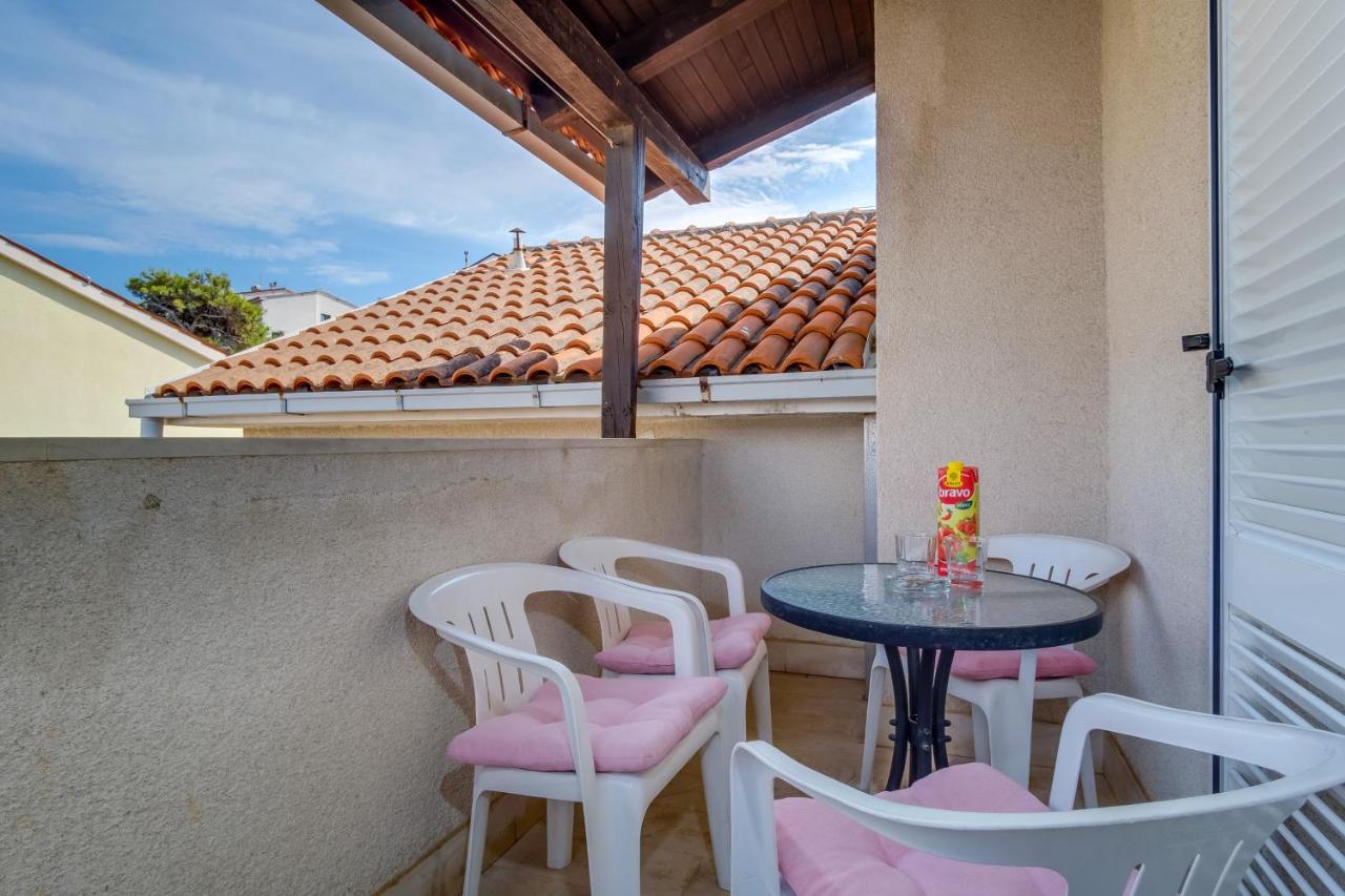 Leonida Apartment Mali Losinj Exterior photo