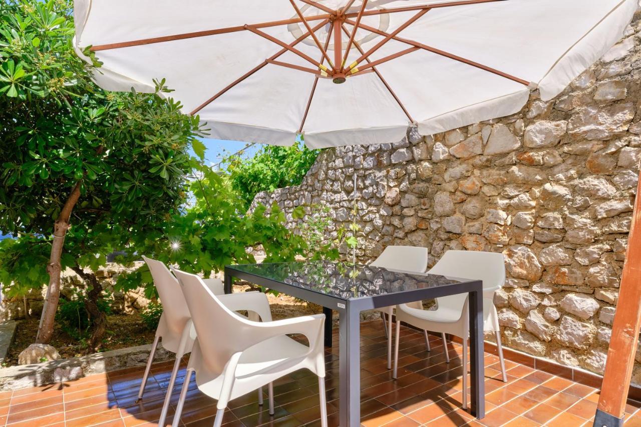 Leonida Apartment Mali Losinj Exterior photo